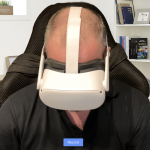 Metaverse - Thorsten Ising mit VR-Brille Meta-Quest 2 im Januar 2022